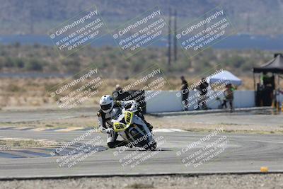 media/Oct-05-2025-CVMA (Sun) [[beeef4f201]]/Race 5-Amateur Supersport Open (Holeshot)/